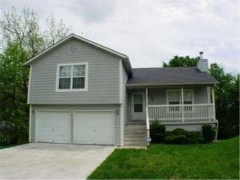 1st image of 7421 Bales Ave