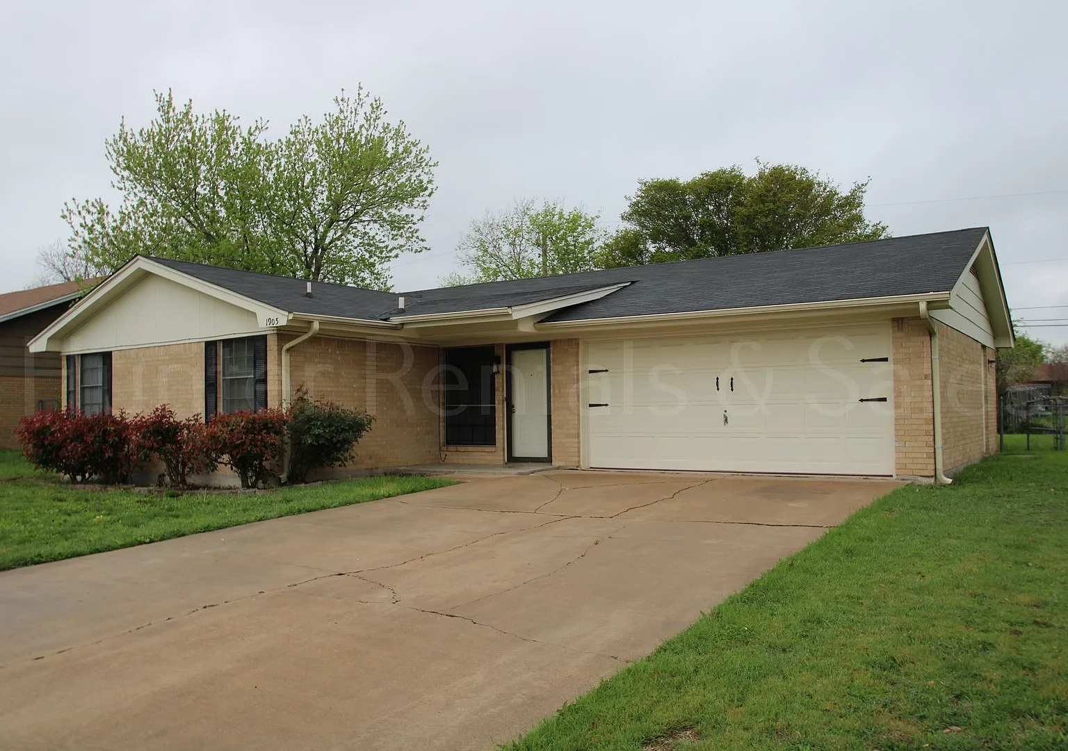 Charming 3-Bedroom Home in Northeast Killeen — Photo 2