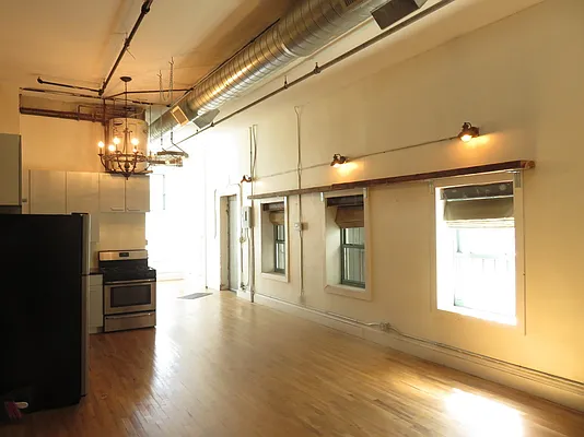 Rented by Rennit Inc. | media 36