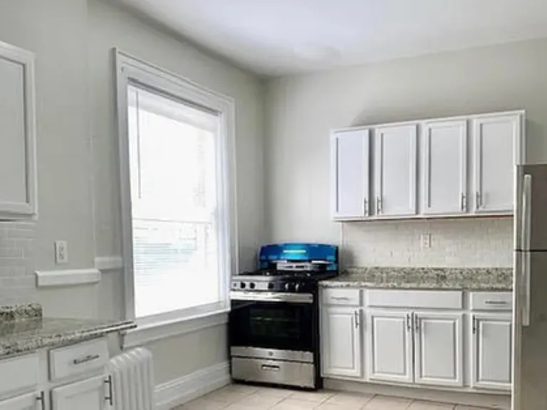 1589 Fairfield Ave #F6 — Photo 1