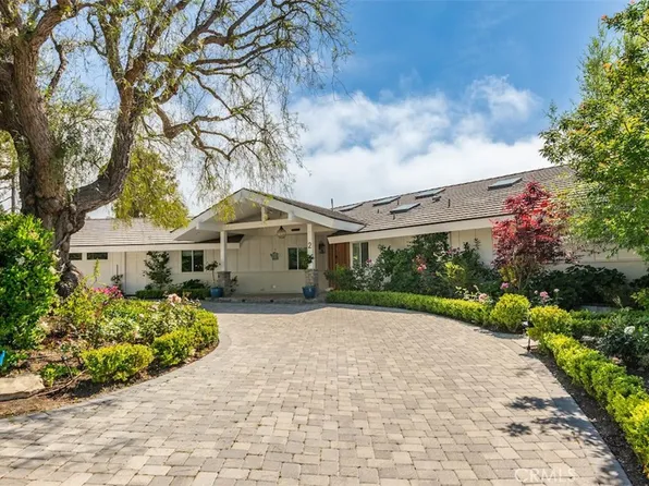 2 El Concho Ln, Rolling Hills, CA 90274