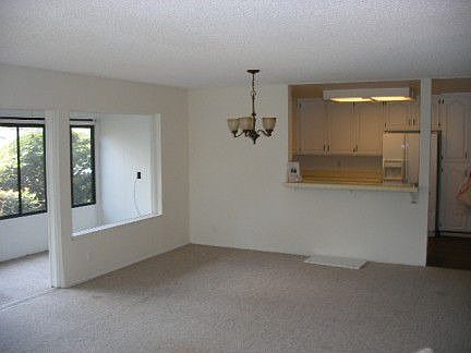 2nd image of 10225 Caminito Cuervo Unit 134