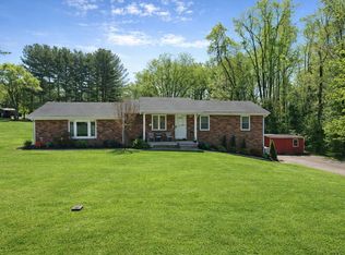 249 Cummins Ln, Somerset, KY 42503