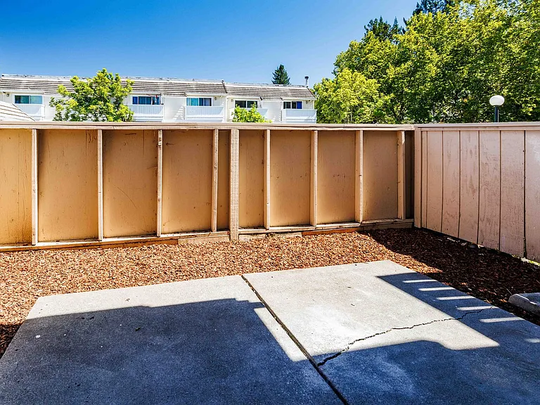Mission Village Apartments — Photo 26