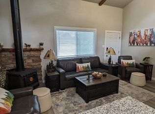 303 Racquet Dr #18, Ruidoso, NM 88345