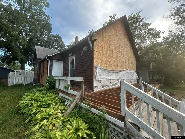 4427 Madison Ave, Lincoln, NE 68504