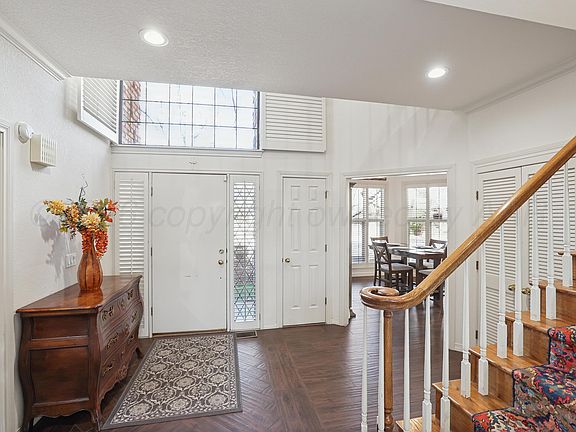 4th image of 9 Quadrille St