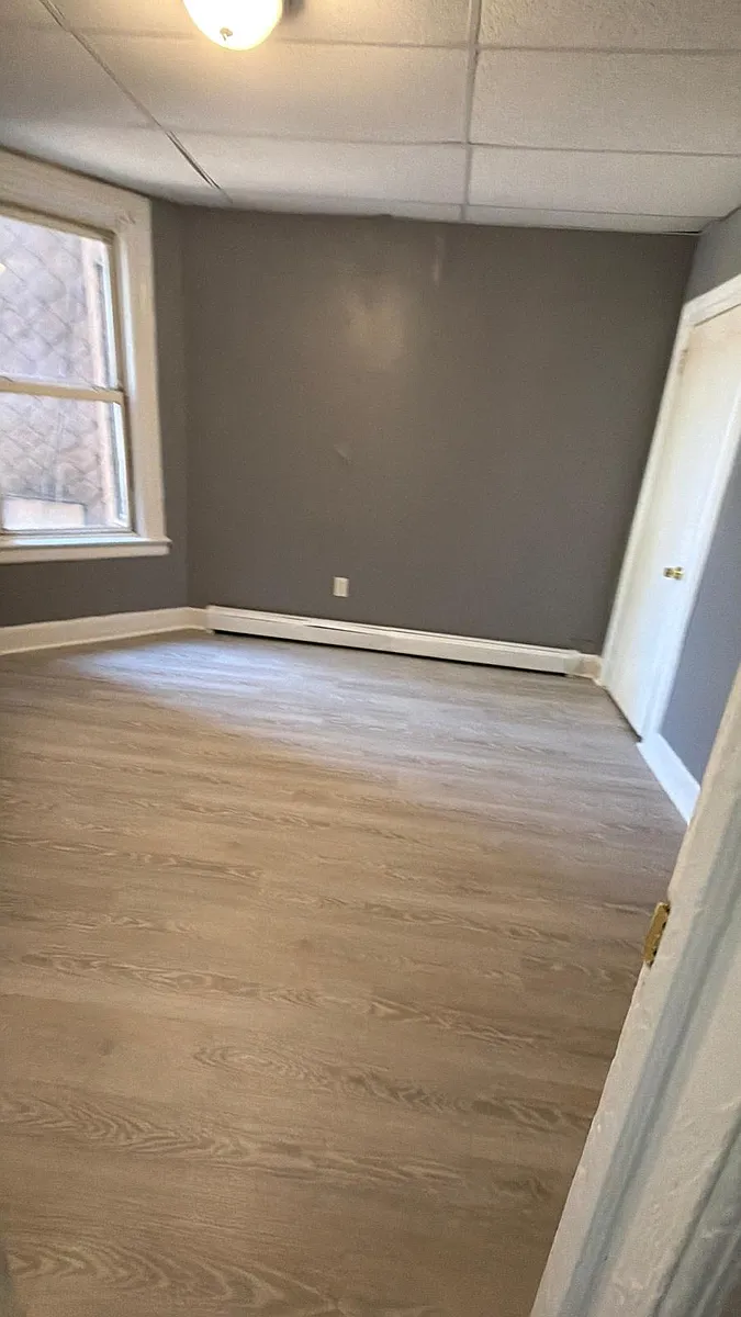 Building Photo - 72 Eaton Pl #1