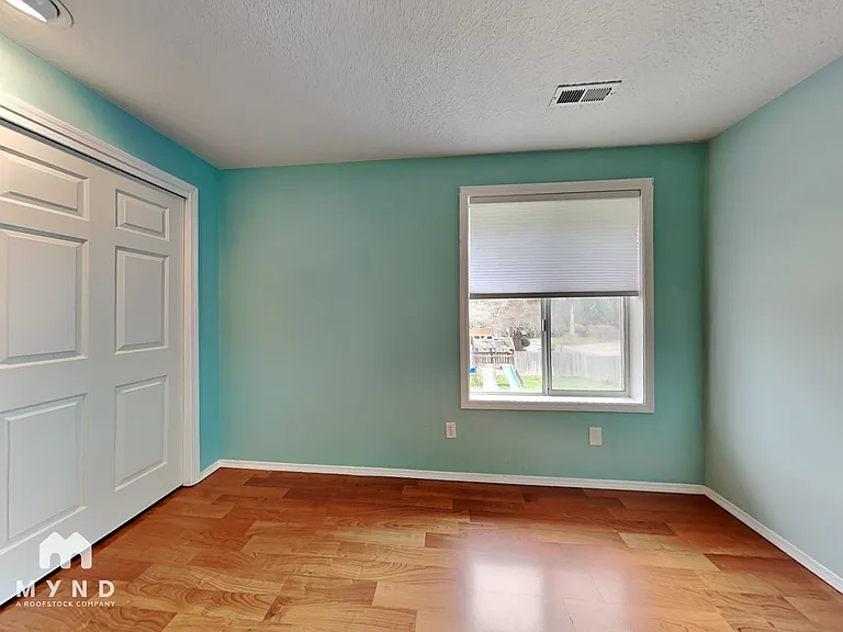 812 NW 143rd St — Photo 15
