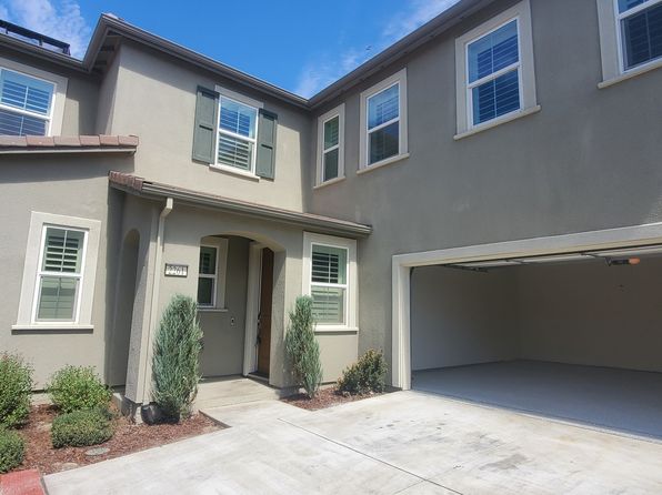 2261 Daimler St