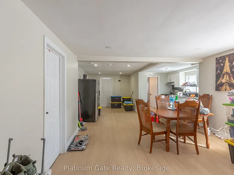 1040 Gladstone Ave — Photo 4