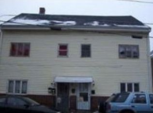 51 Pleasant St, Lowell, MA 01852