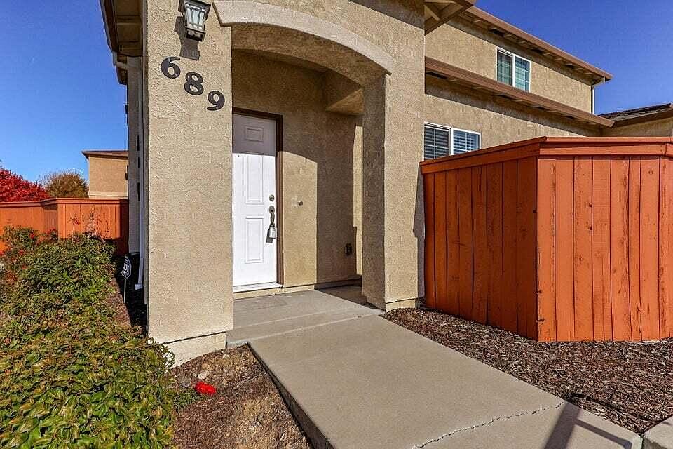 1st image of 689 Mission De Oro Dr
