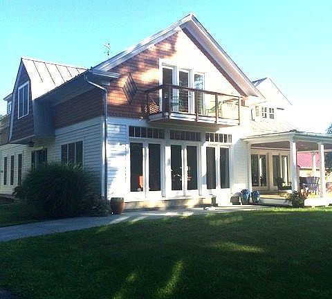 Designer Carriage House