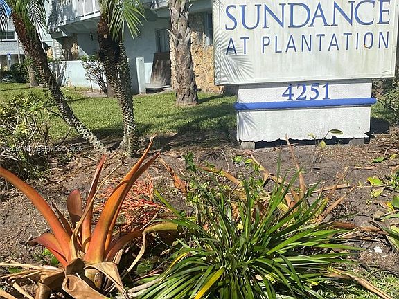 5th image of 4271 NW 5th St APT 117