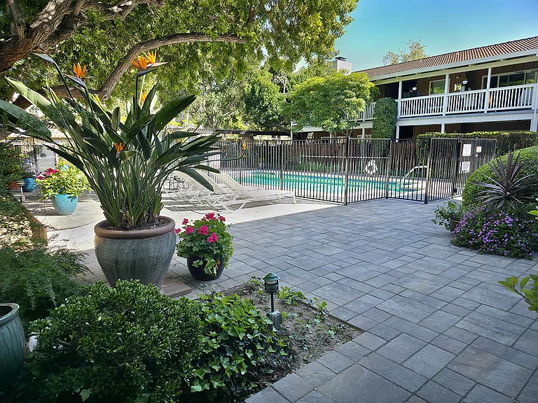 135 Acalanes Dr #7 — Photo 15