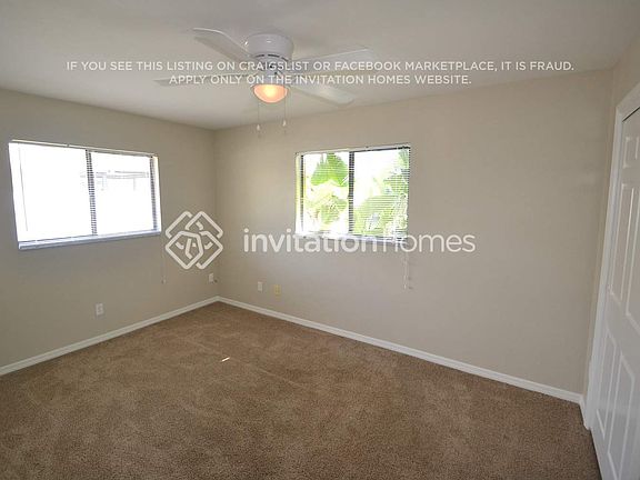 3rd image of 236 SW 32nd Ter
