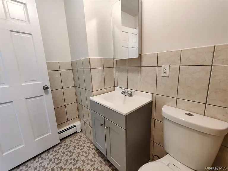 20 Noxon St #B — Photo 10