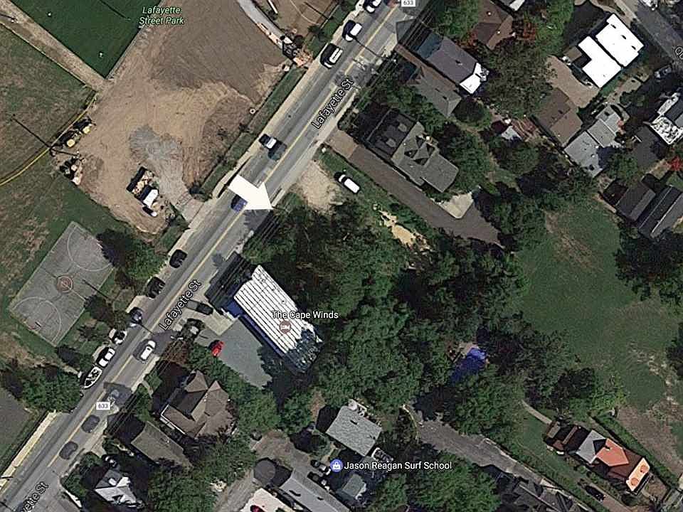 2nd image of 816-824 Lafayette St