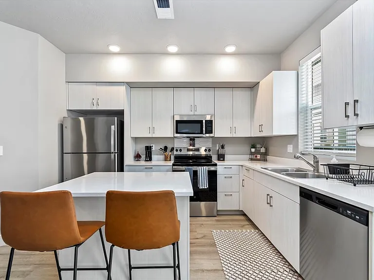 2783 W Palouse St — Photo 12