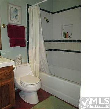 5th image of 10272 Saunders Dr