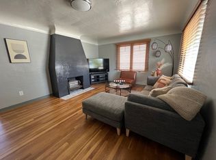 109 Wellesley Dr SE, Albuquerque, NM 87106
