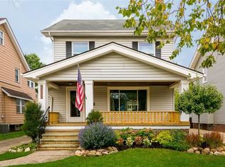 2072 Mars Ave, Lakewood, OH 44107