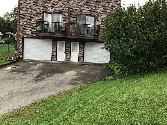 2nd image of 503 1/2 Lewis Ave