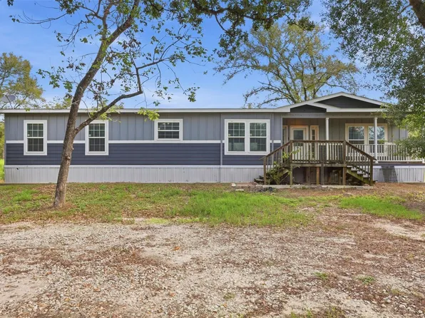3655 County Road 152, Bedias, TX 77831