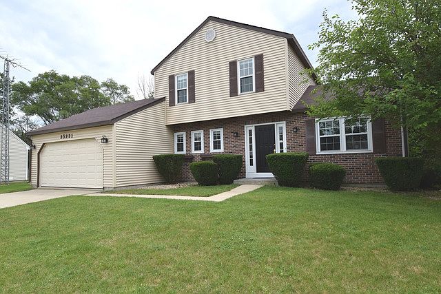 1st image of 3S231 Lakeview Ct