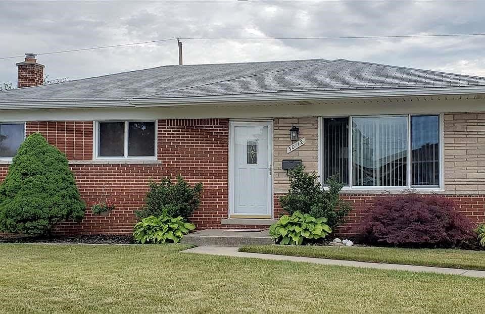 1st image of 30112 Gloede Dr