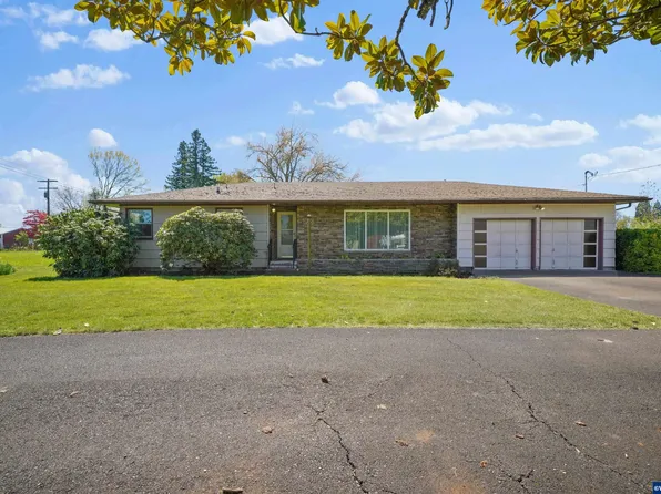 32244 Tangent Dr, Tangent, OR 97389