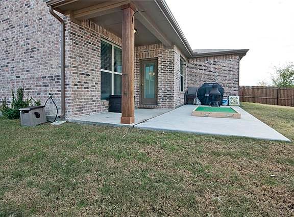 5th image of 3800 Amon Carter Dr