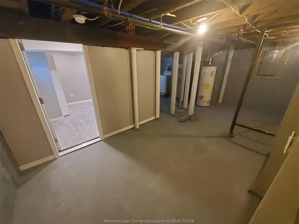 3 bed, $1,595 — Photo 4