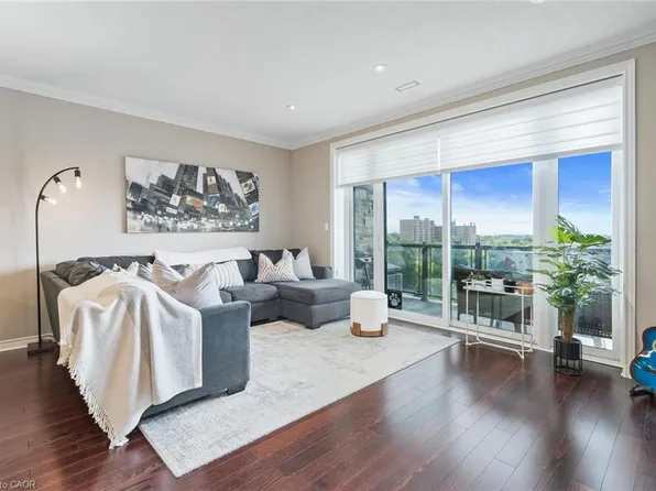 33 Whitmer St #413, Milton, ON L9T 8P9