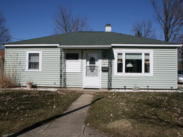 26 Charles St, Coldwater, MI 49036