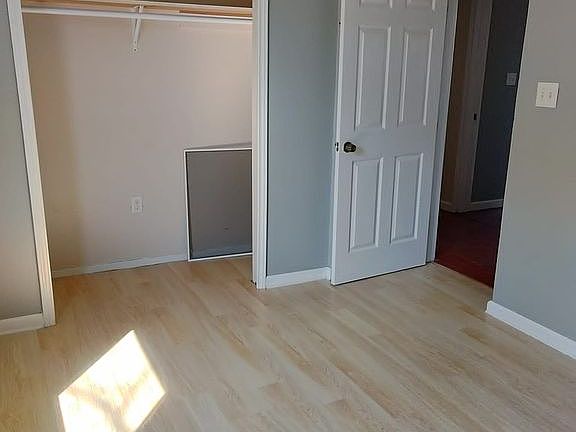 4th image of 1521 Bayou Homes Dr