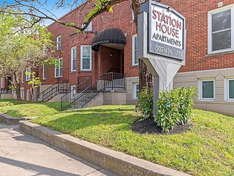 Station House Apartments — Photo 2