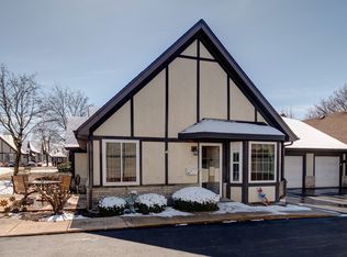 1732 Willow Circle Dr, Crest Hill, IL 60403