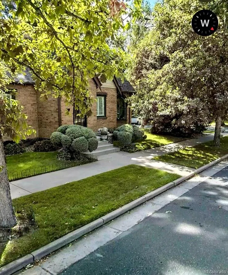 3 bed, 2.0 bath, 2600 sqft, $5,300 — Photo 3