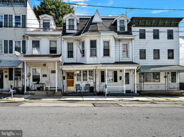 216 N 3rd St, Pottsville, PA 17901