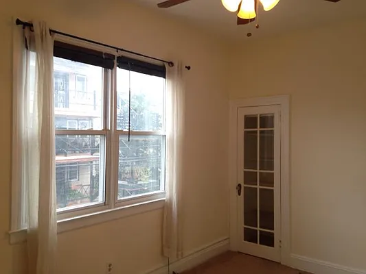 Rented by Halvatzis Realty | media 3