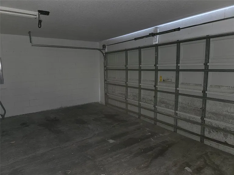 8 Sawfish Ct — Photo 4