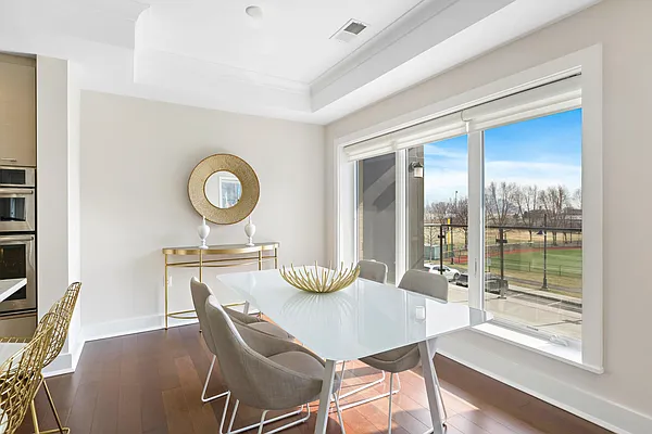 Sold by Christie's International R.E. North Jersey, Inc. | media 7