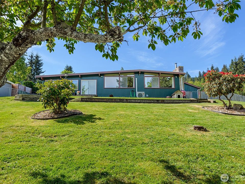1st image of 207 E Elderberry Lane