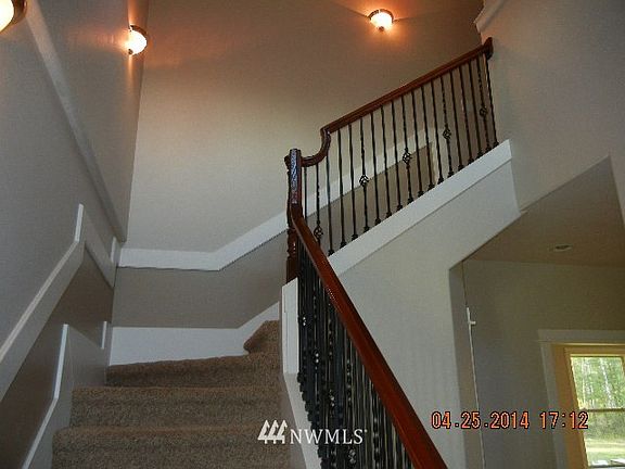 3rd image of 8950 Robinswood Lane