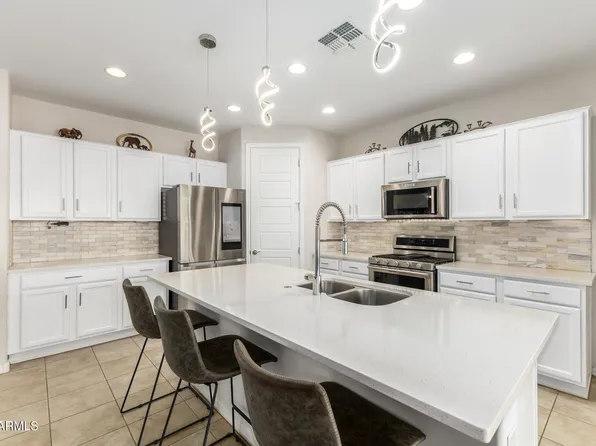 5659 N 87TH Drive, Glendale, AZ 85305