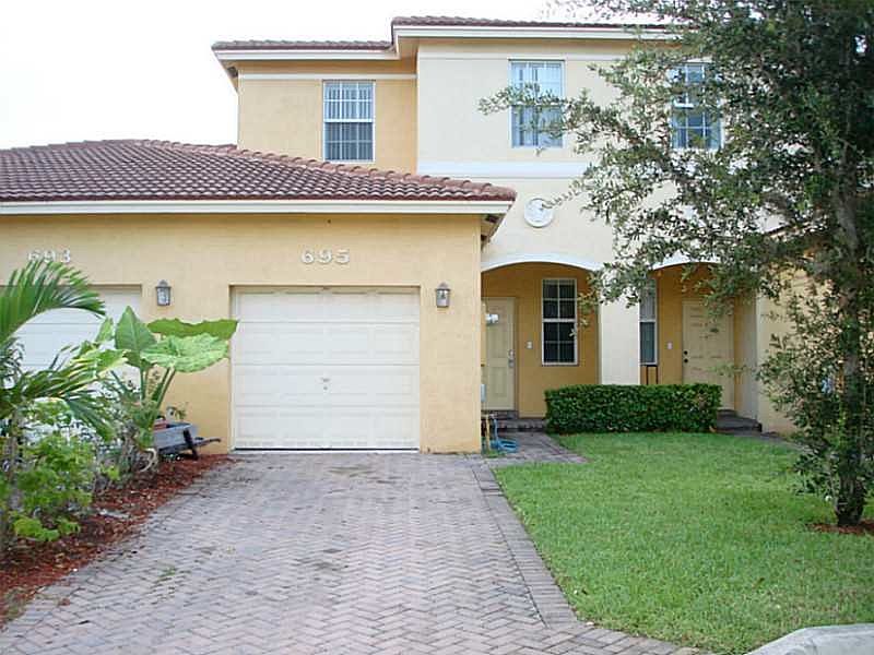 1st image of 695 NW 21st Ave