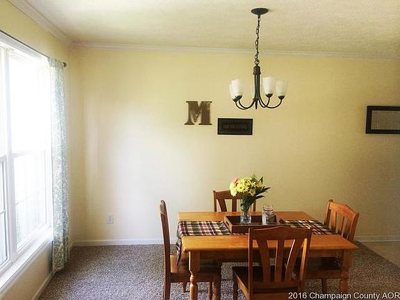 3rd image of 808 N Edgewood Dr
