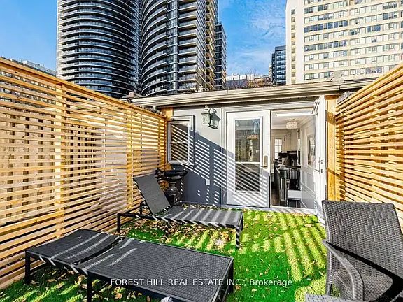 2nd image of 37 Granby St #2